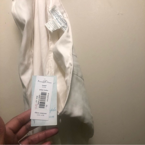 100% Silk white pants, nwt, size - Picture 6 of 11